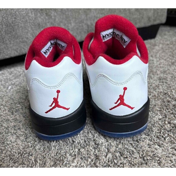 Nike Air Jordan 5 Low Fire Red Golf Size 7 Men's (Size 8.5 Women's) - Picture 4 of 7